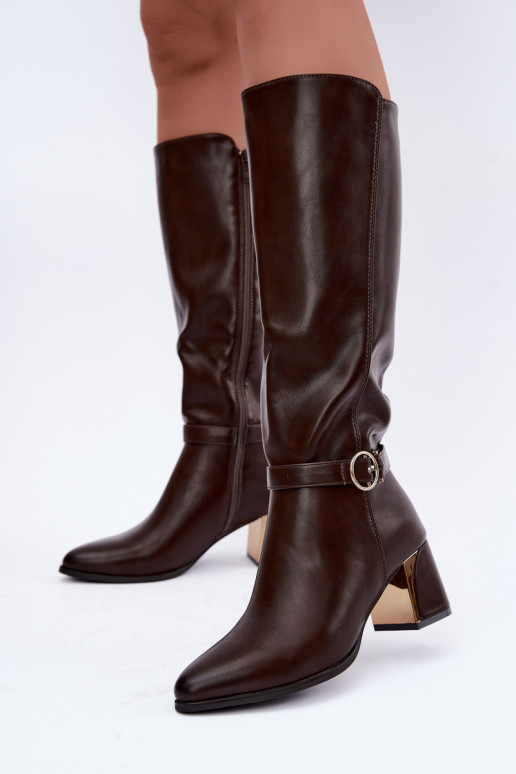 botas longas forradas com salto e saltos decorados na cor chocolate Senvia