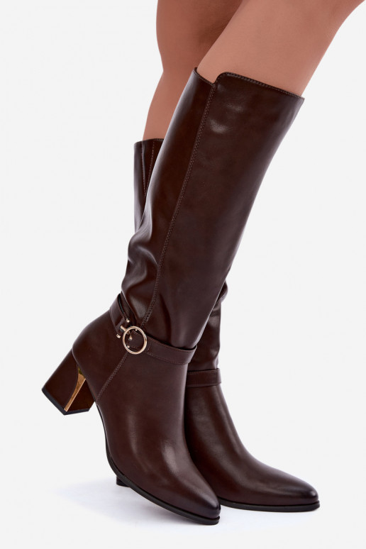 botas longas forradas com salto e saltos decorados na cor chocolate Senvia