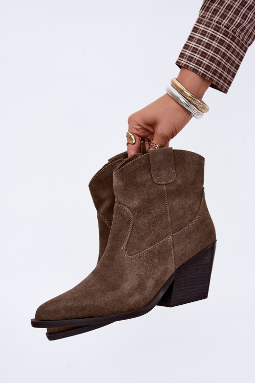 Botas de camurça caqui estilo cowboy com saltos Tirabelle