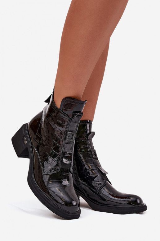 Botins de couro femininos com detalhe em relevo pretos Lorenza