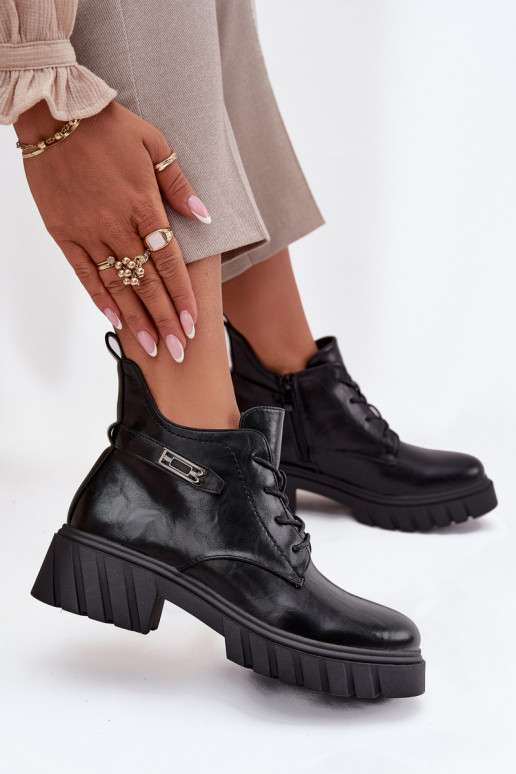 Botins baixos quentes femininos com saltos decorados pretos Therisse