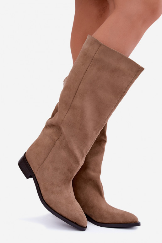 Botas altas slip-on com saltos largos na cor areia Cadorine