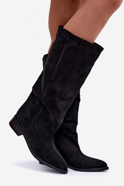 Botas altas slip-on com saltos largos na cor preta Cadorine