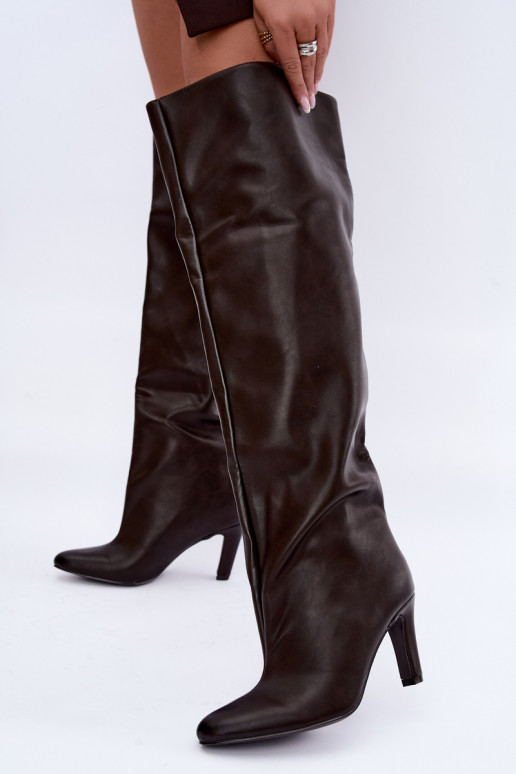 Botas altas slip-on femininas com saltos pontudos acima do joelho na cor chocolate Emorine