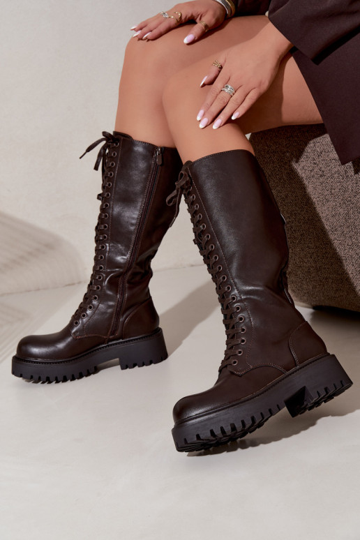 Botas altas femininas aquecidas com plataforma e cadarços na cor chocolate Kasmina