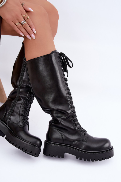 Botas altas femininas aquecidas com plataforma e cadarços na cor preta Kasmina