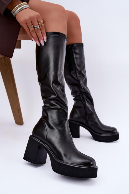 Botas altas femininas com plataforma e saltos em couro sintético preto Nesalie
