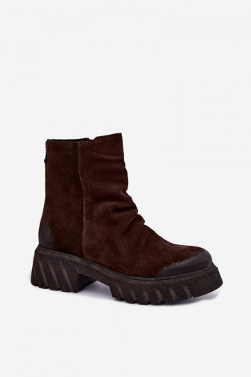 Botas de camurça marrons isoladas com babados Zazoo 60590