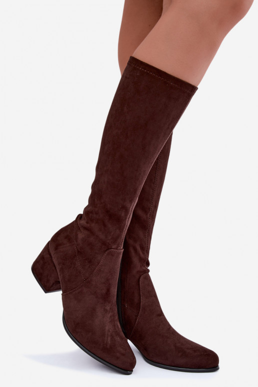 Botas altas femininas com saltos baixos em camurça sintética cor chocolate Sergio Leone KZ212
