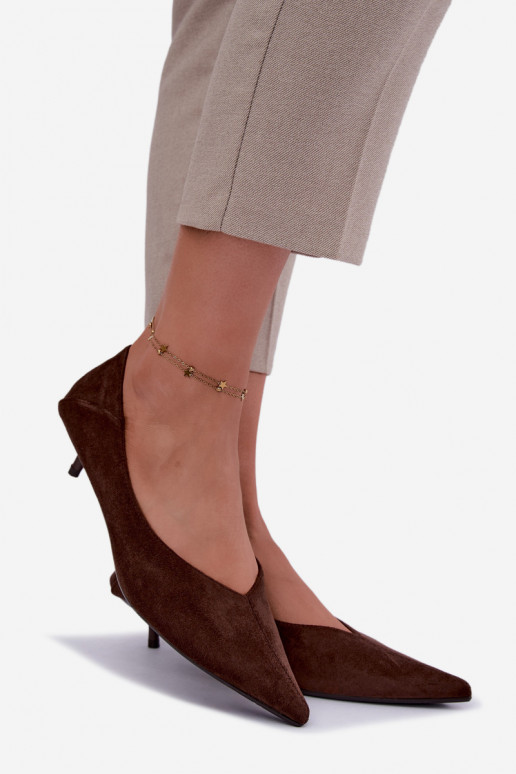 sapatos de salto baixo na cor chocolate Joresta