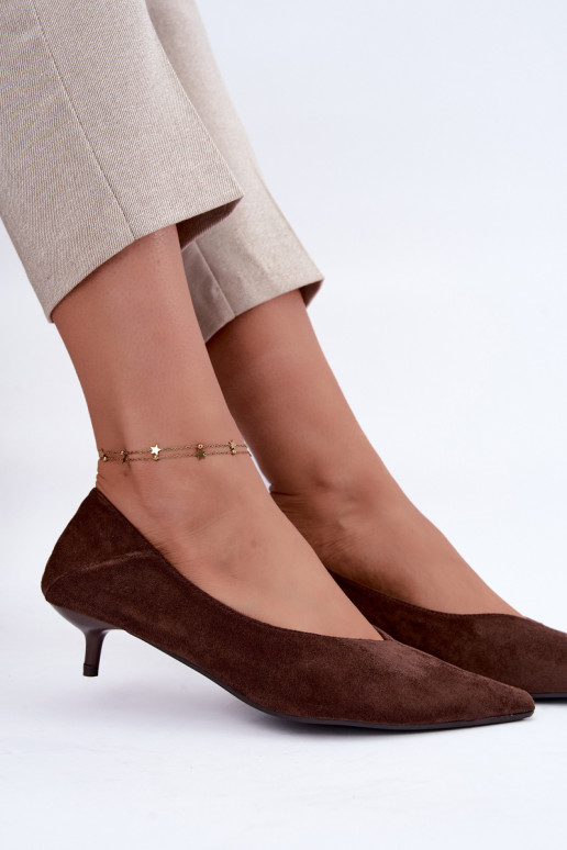 sapatos de salto baixo na cor chocolate Joresta