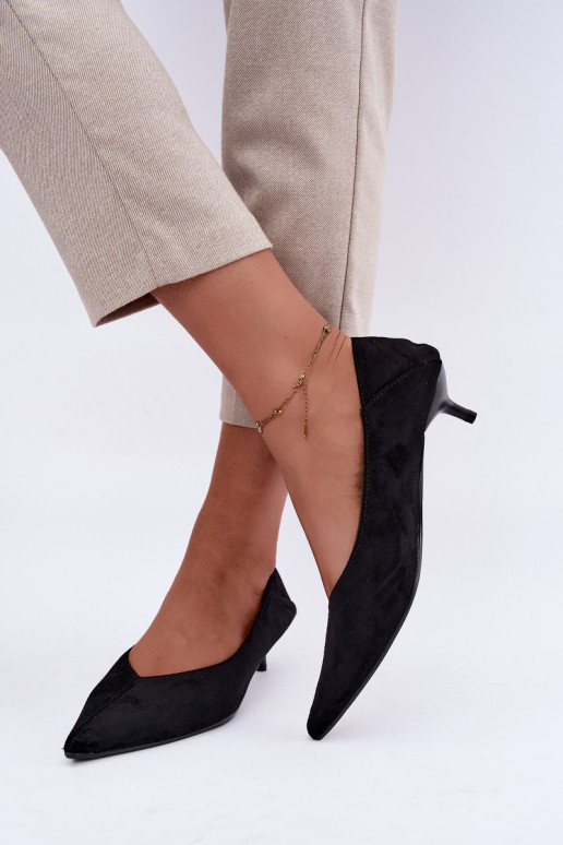 sapatos de salto baixo na cor preta Joresta