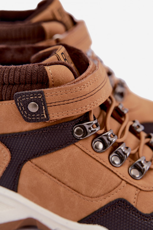 Botas marrons isoladas para crianças com Velcro Big Star UU374005