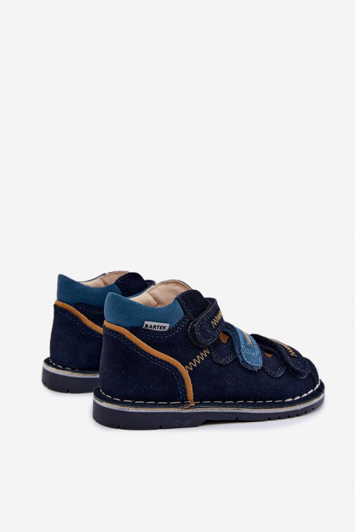 Sandálias femininas para meninos Bartek 8920061 em azul escuro