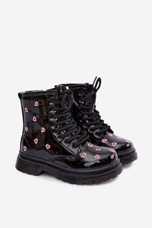 Botins infantis com efeito verniz, forrados, com corações Selmora