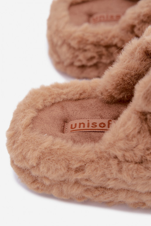 chinelo com pelo e detalhes bonitos na cor areia Jesselle