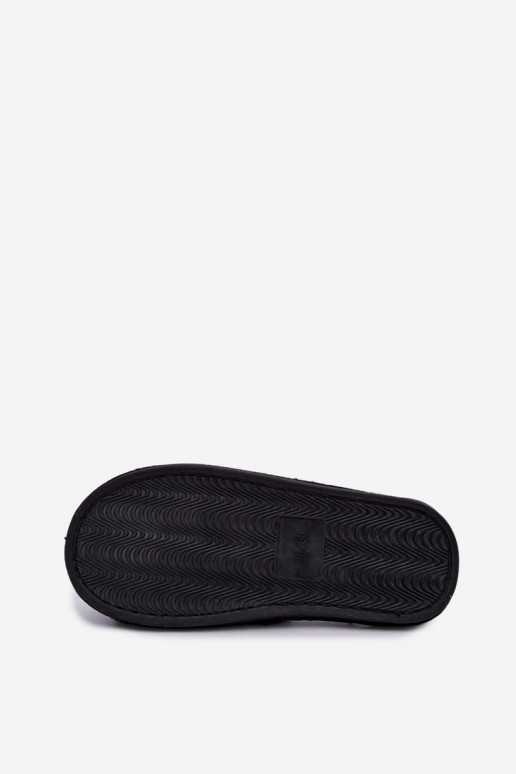 chinelo com pelo e laços na cor preta Fiamelle