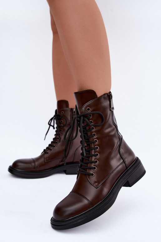 botins isolados em couro sintético chocolate Vinceza 86443
