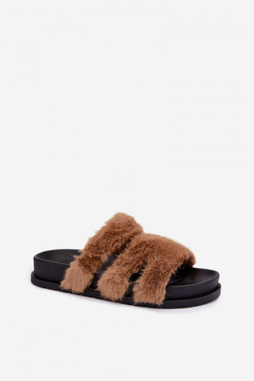 chinelo com pelo na cor marrom Talisette