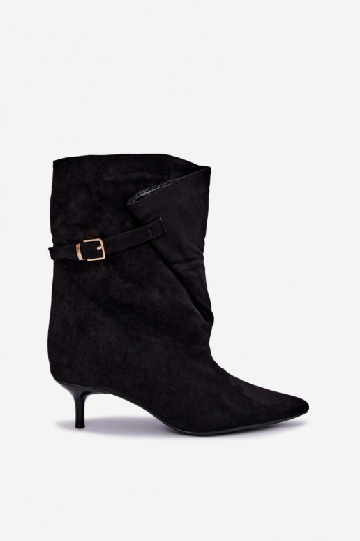 Botins de salto baixo com fivelas na cor preta Canelisse