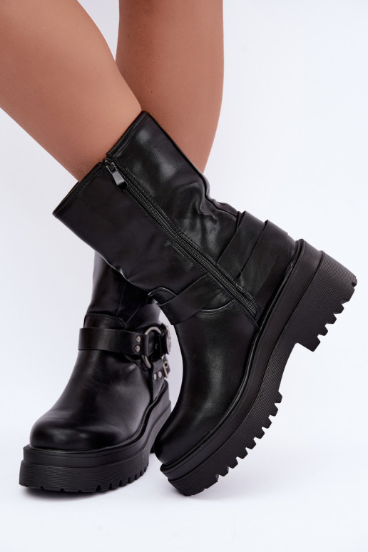 Botins quentes com plataforma e fivelas na cor preta Gilmora