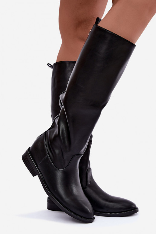 Botas altas quentes com saltos largos e babados na cor preta Odelira