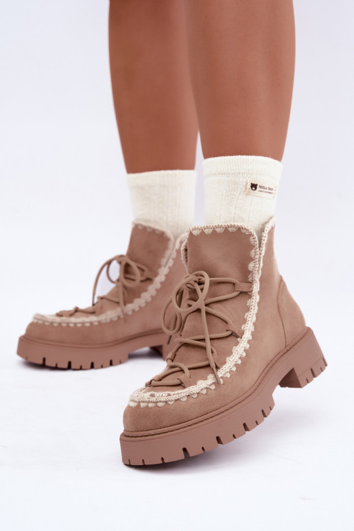 Botas de neve com detalhes elegantes na cor areia Cariselle