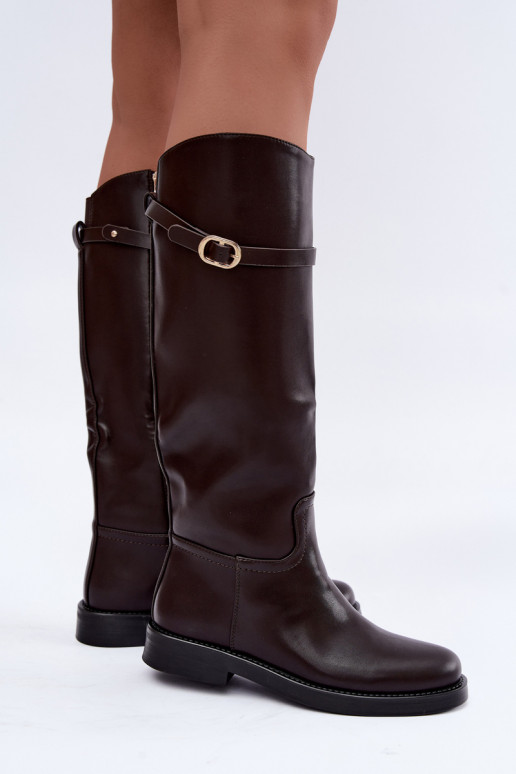 Botas altas femininas com saltos largos e tiras com fivelas na cor chocolate Sylvena