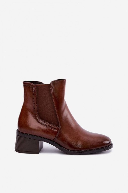 Botins elegantes femininos na cor marrom Dalmora
