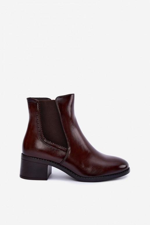 Botins elegantes femininos na cor marrom escuro Dalmora