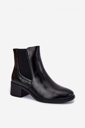 Botins elegantes femininos na cor preta Dalmora
