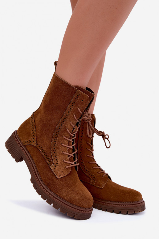 Botins marrons forrados com atacadores de camurça Rasvena