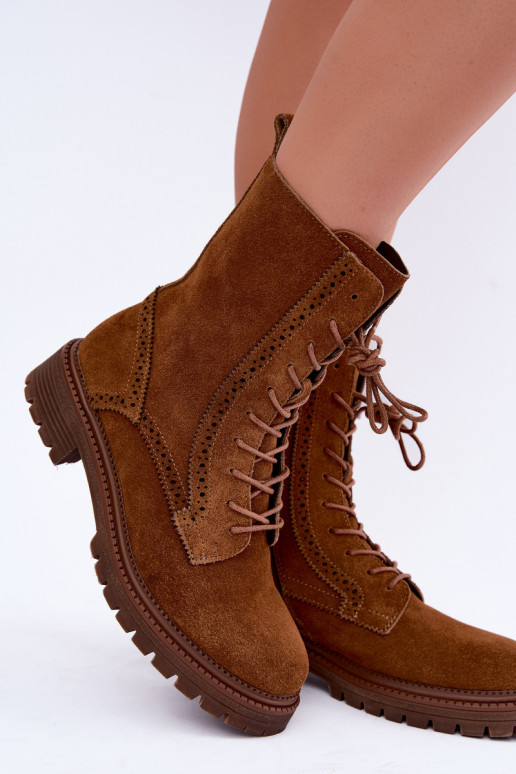 Botins marrons forrados com atacadores de camurça Rasvena