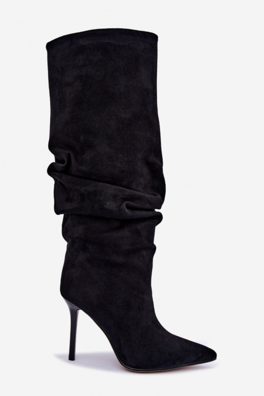Botas pretas de cano alto com saltos finos Balira