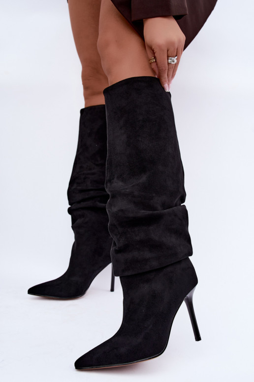 Botas pretas de cano alto com saltos finos Balira