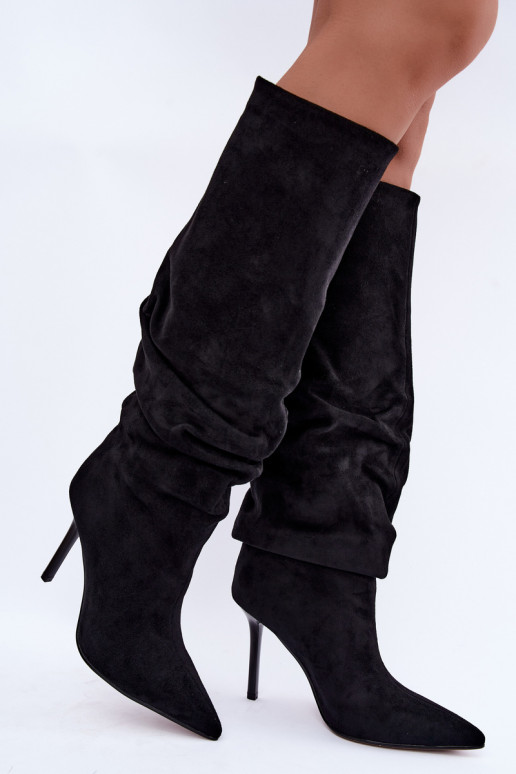 Botas pretas de cano alto com saltos finos Balira