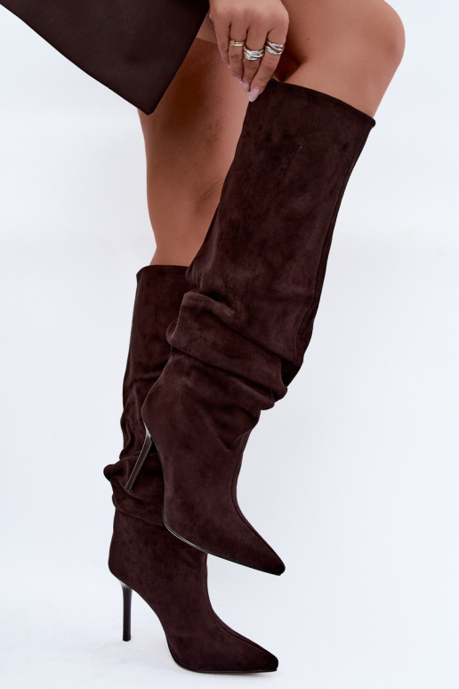 Botas de chocolate de cano alto com saltos finos Balira
