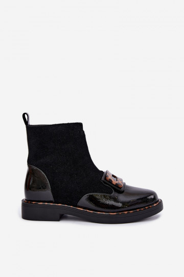 Botas de camurça pretas com fivela decorativa 2