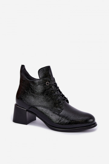 Botins pretos femininos com efeito verniz Klocku Hadelle