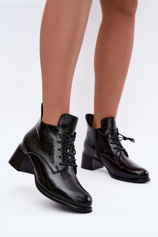 Botins pretos femininos com efeito verniz Klocku Hadelle