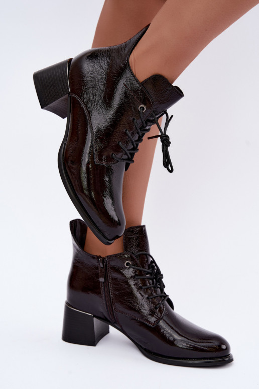 Botins bordô femininos com efeito verniz Klocku Hadelle