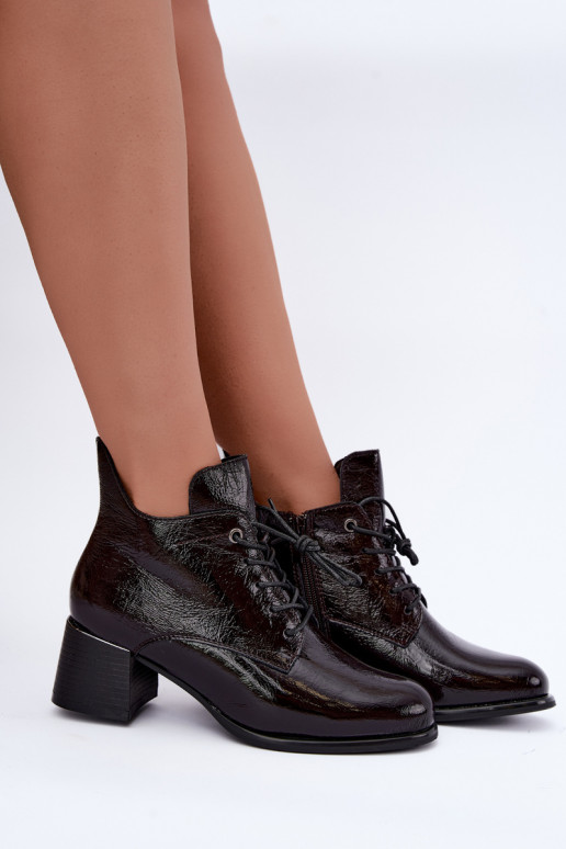 Botins bordô femininos com efeito verniz Klocku Hadelle