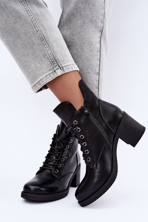 Botins femininos quentes com atacadores em preto Garella