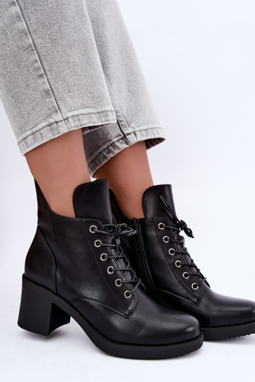 Botins femininos quentes com atacadores em preto Garella