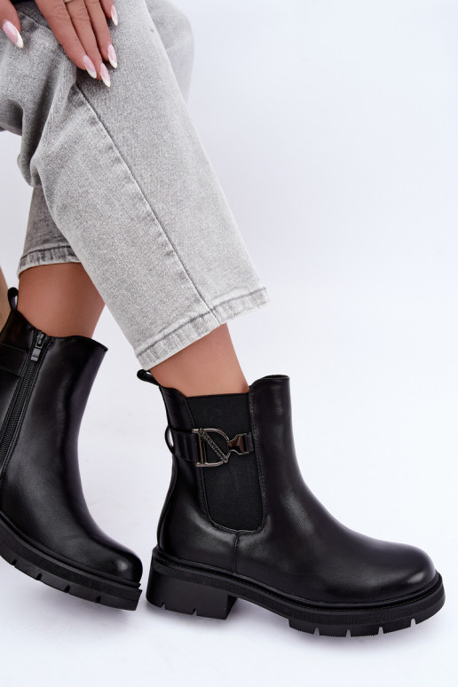 Botins quentes e estilosos com ornamentos em preto Janira