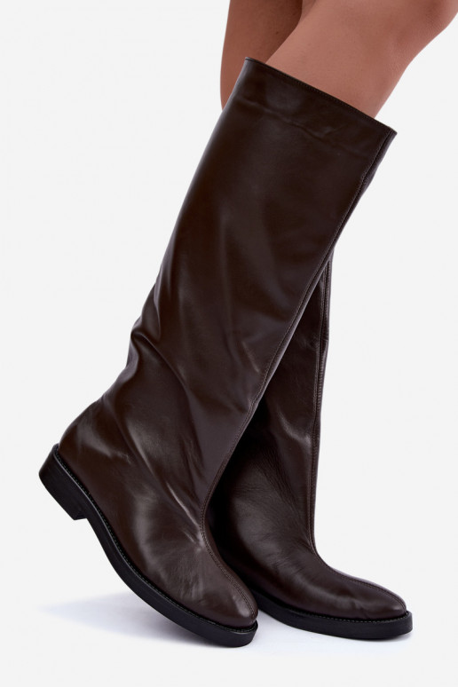 Botas altas de couro quentes com saltos largos em marrom Zazoo 542