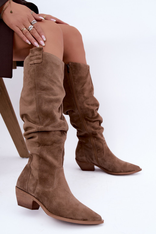 Botas altas quentes amassadas de estilo cowboy em camurça sintética marrom Zazoo 4313