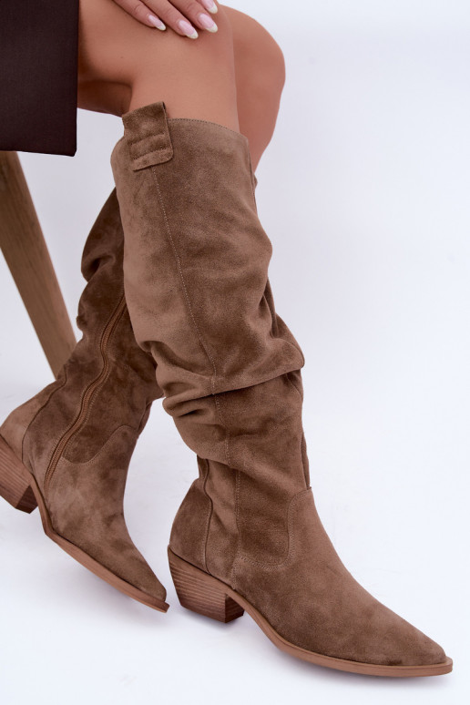 Botas altas quentes amassadas de estilo cowboy em camurça sintética marrom Zazoo 4313