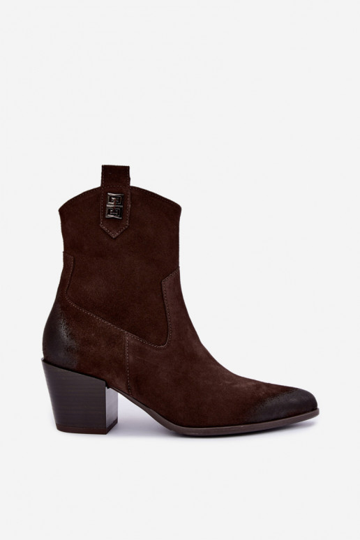 Botins isolados femininos de estilo cowboy com saltos em camurça natural Zazoo 60603