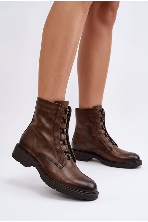 Botins castanhos isolados de couro natural Vinceza 133113